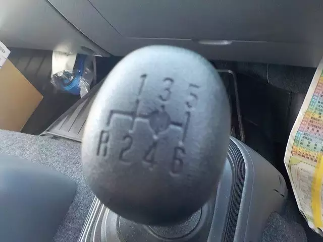 令和01年/平成31年09月中古中型冷凍バン・ウィングいすゞいすゞの画像44