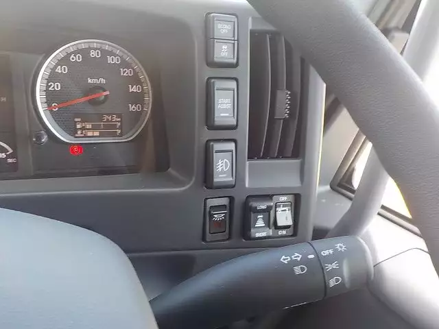 令和01年/平成31年09月中古中型冷凍バン・ウィングいすゞいすゞの画像46