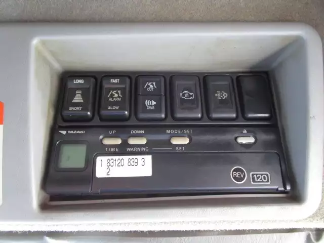 平成26年06月中古大型トラクタヘッドいすゞギガの画像17