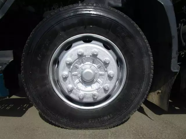 平成26年06月中古大型トラクタヘッドいすゞギガの画像24