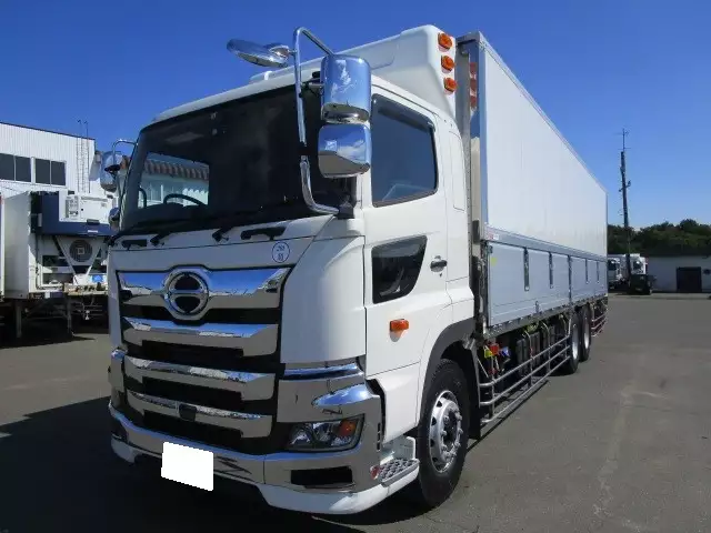 令和01年/平成31年02月中古大型冷凍バン・ウィング日野日野の画像1