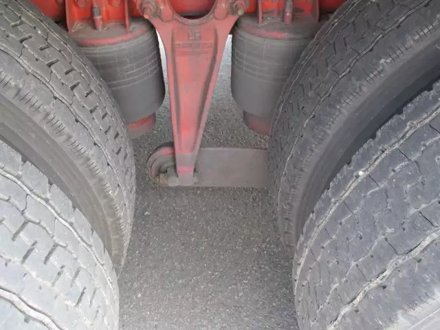 平成22年01月中古大型冷凍バン・ウィング日産UDクオンの画像12