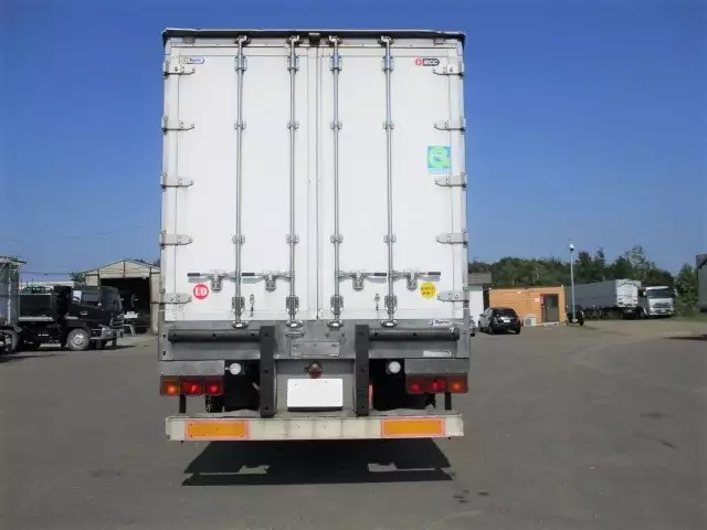 平成22年01月中古大型冷凍バン・ウィング日産UDクオンの画像5