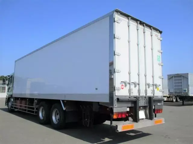 平成22年01月中古大型冷凍バン・ウィング日産UDクオンの画像6