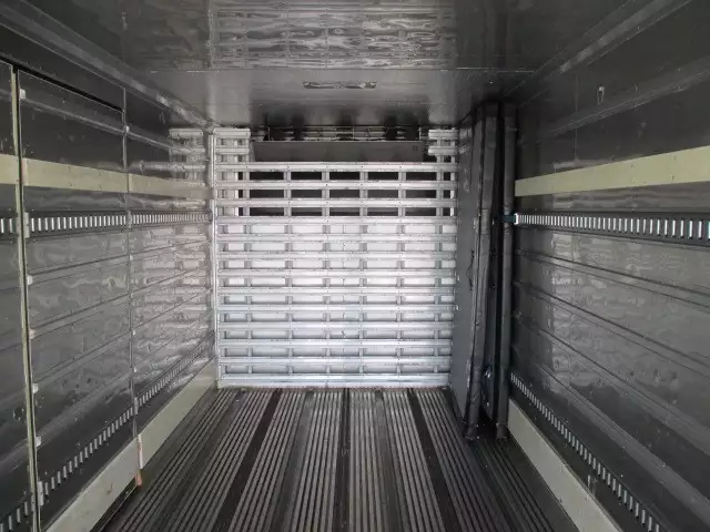 平成18年08月中古大型冷凍バン・ウィングいすゞギガの画像17