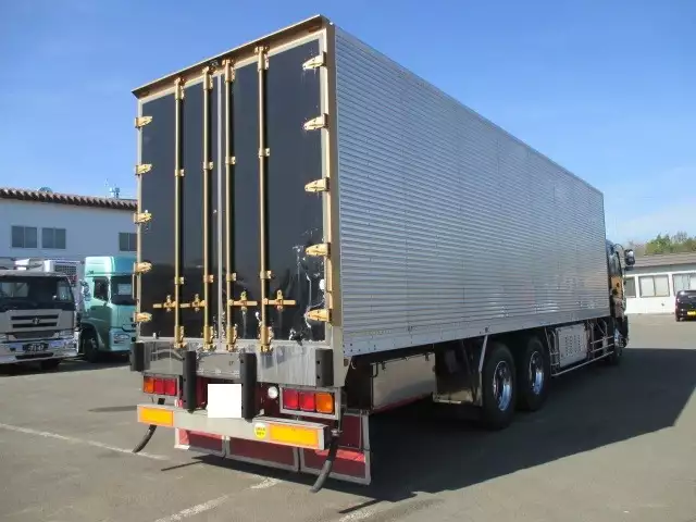 平成18年08月中古大型冷凍バン・ウィングいすゞギガの画像5