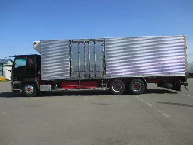 平成18年08月中古大型冷凍バン・ウィングいすゞギガの画像8