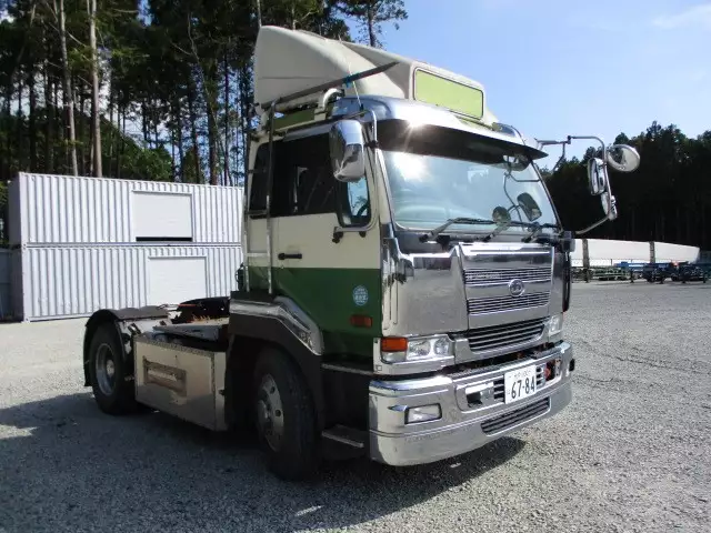 平成14年09月中古大型トラクタヘッド日産UDニッサンディーゼルの画像3