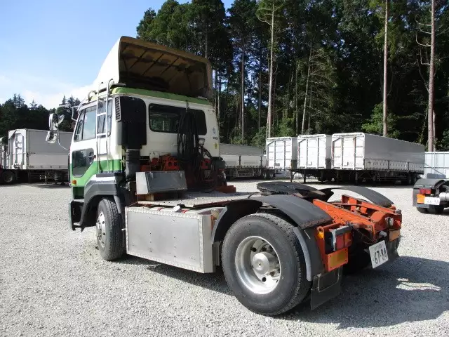 平成14年09月中古大型トラクタヘッド日産UDニッサンディーゼルの画像7