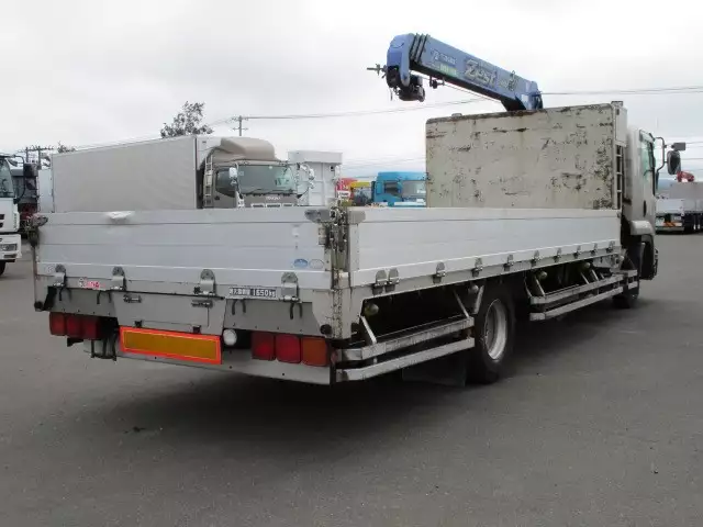 平成22年03月中古中型いすゞフォワードの画像4