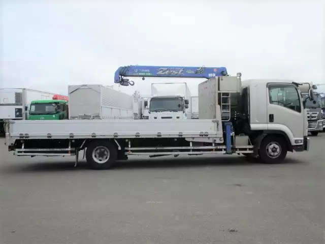 平成22年03月中古中型いすゞフォワードの画像8