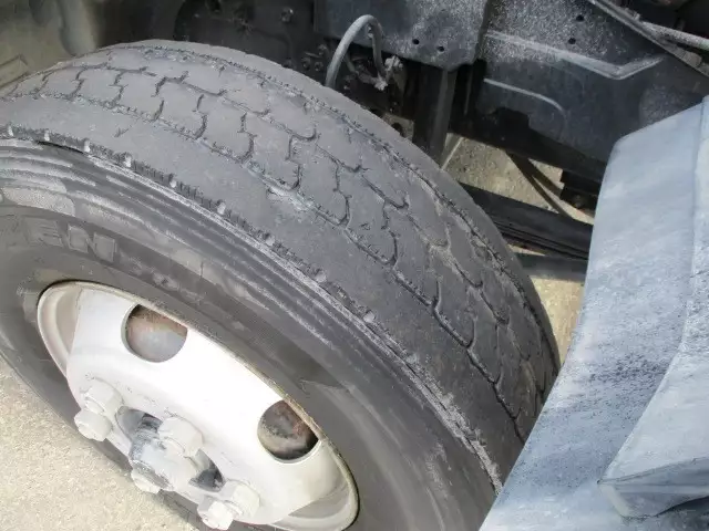 平成22年03月中古中型いすゞフォワードの画像9