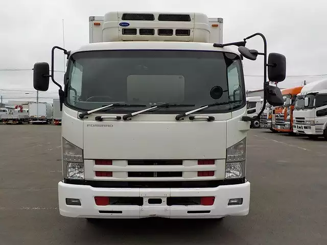 平成22年10月中古中型冷凍バン・ウィングいすゞいすゞの画像2