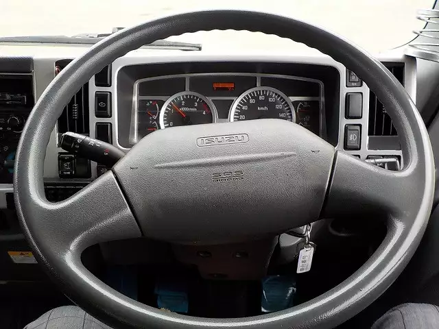 平成22年10月中古中型冷凍バン・ウィングいすゞいすゞの画像17