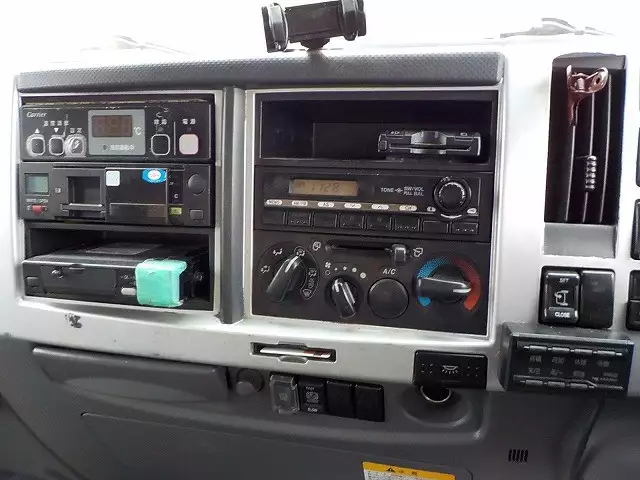 平成22年10月中古中型冷凍バン・ウィングいすゞいすゞの画像20