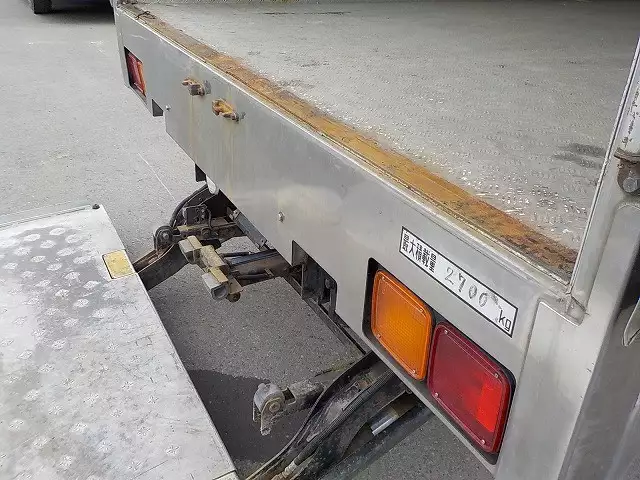平成22年10月中古中型冷凍バン・ウィングいすゞいすゞの画像10