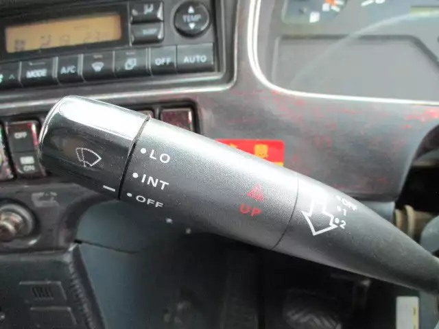 平成14年03月中古大型日産UDビッグサムの画像32