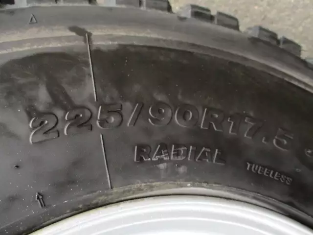 平成13年10月中古中型日産UDニッサンディーゼルの画像11