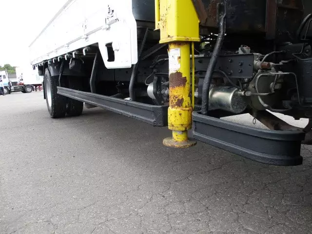 平成13年10月中古中型日産UDニッサンディーゼルの画像12