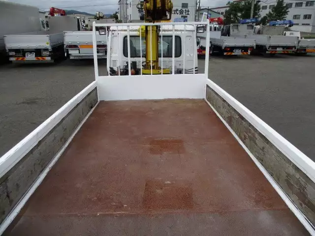 平成13年10月中古中型日産UDニッサンディーゼルの画像19