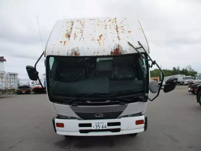 平成13年10月中古中型日産UDニッサンディーゼルの画像38