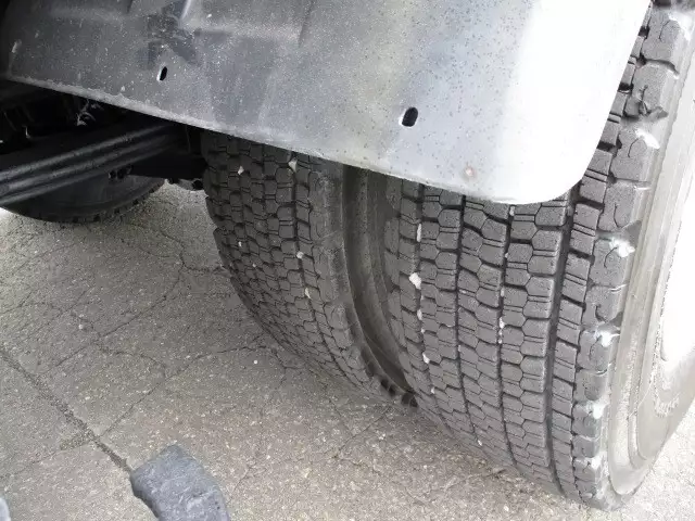 平成13年10月中古中型日産UDニッサンディーゼルの画像10