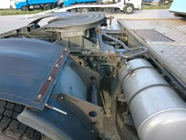 平成15年06月中古大型トラクタヘッド日産UDニッサンディーゼルの画像11