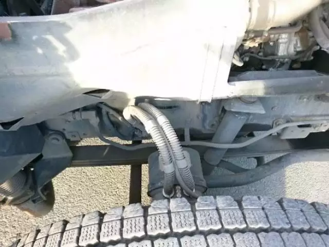 平成15年06月中古大型トラクタヘッド日産UDニッサンディーゼルの画像18