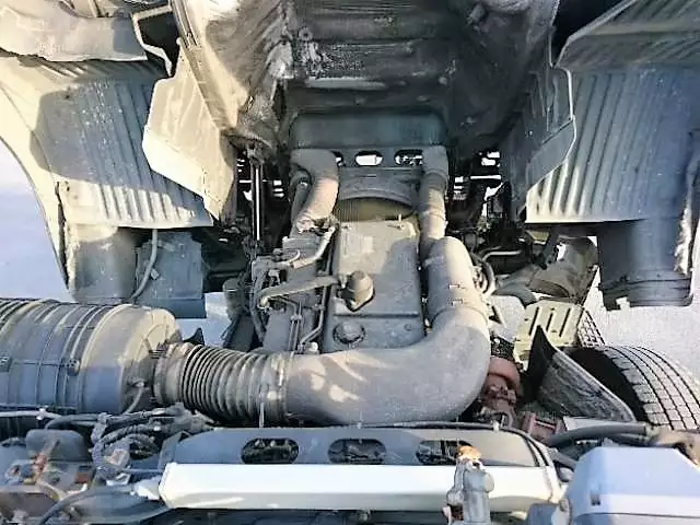 平成15年06月中古大型トラクタヘッド日産UDニッサンディーゼルの画像32