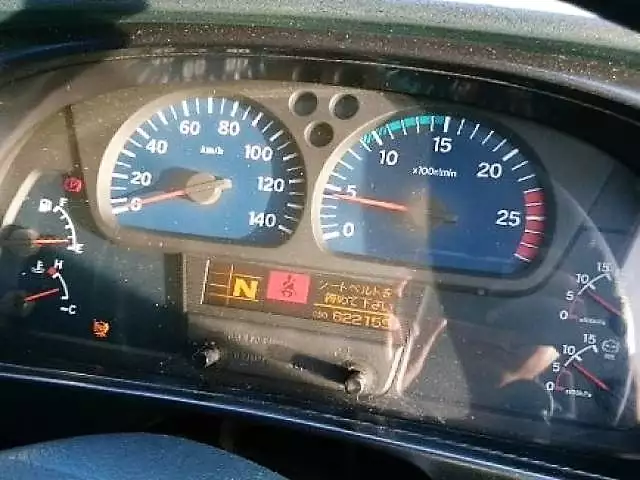 平成15年06月中古大型トラクタヘッド日産UDニッサンディーゼルの画像33