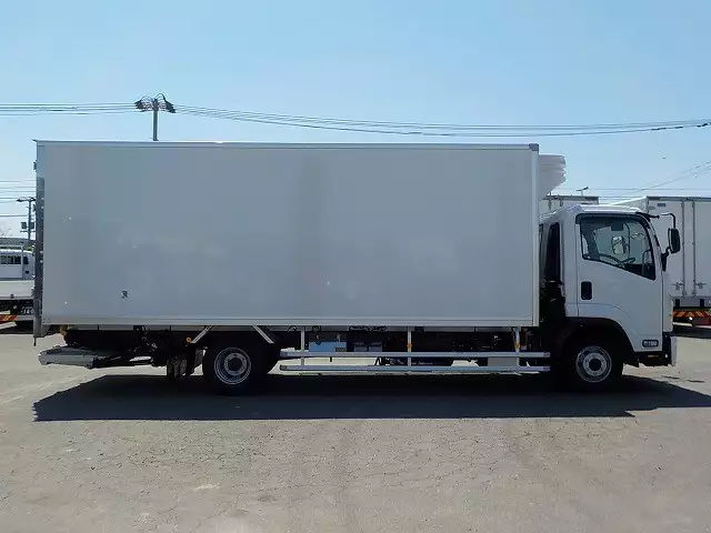 平成30年04月中古中型冷凍バン・ウィングいすゞいすゞの画像4