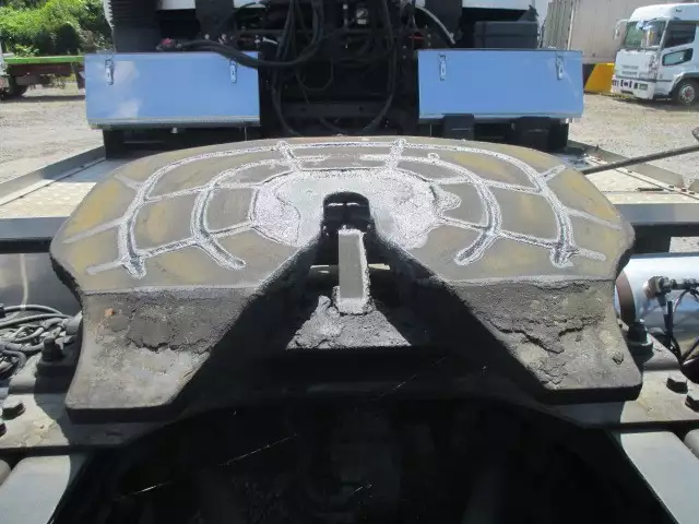 平成26年12月中古大型トラクタヘッド日産UDUDトラックスの画像12