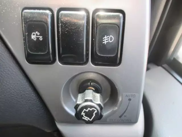 平成26年12月中古大型トラクタヘッド日産UDUDトラックスの画像34