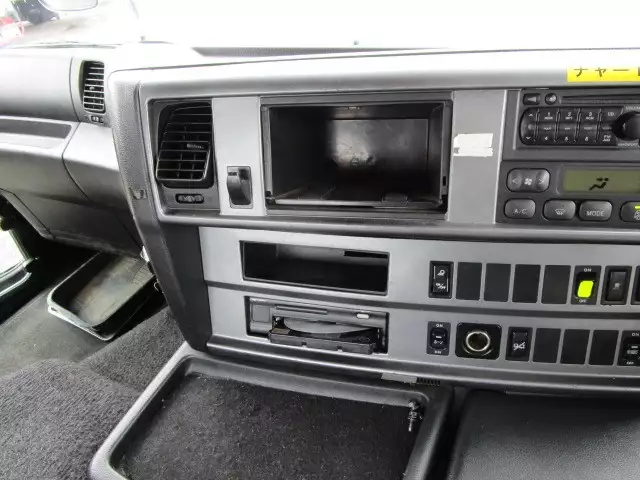 平成24年03月中古大型トラクタヘッド日野日野の画像33