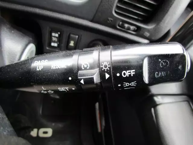 平成24年03月中古大型トラクタヘッド日野日野の画像41