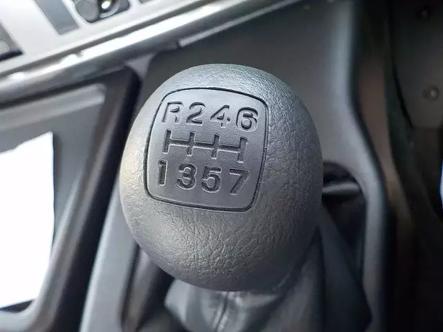 平成29年09月中古大型トラクタヘッド日野日野の画像18