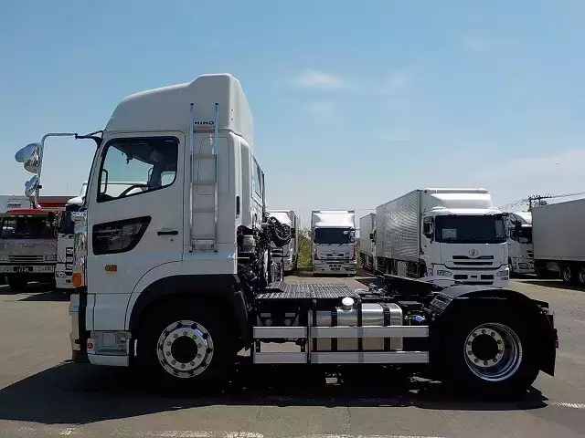 平成29年09月中古大型トラクタヘッド日野日野の画像8