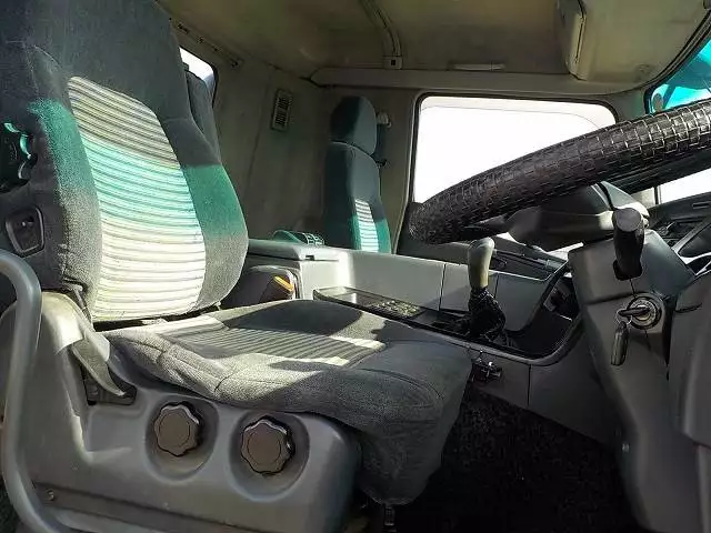 平成09年01月中古大型三菱ふそう三菱の画像42