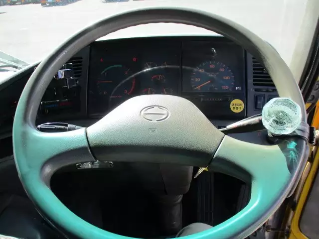 平成08年10月中古大型日野プロフィアの画像41