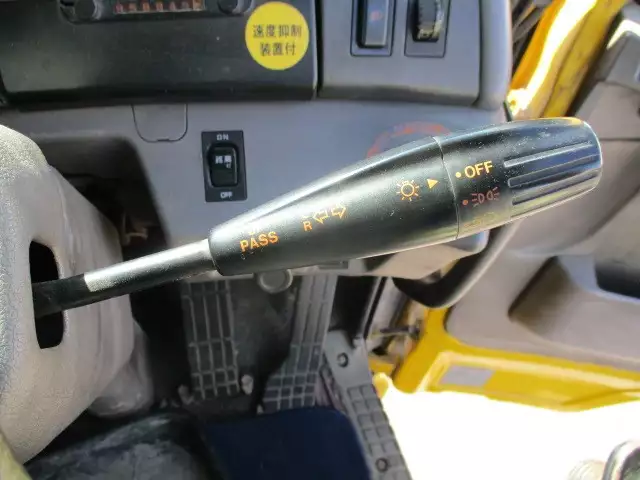 平成08年10月中古大型日野プロフィアの画像42