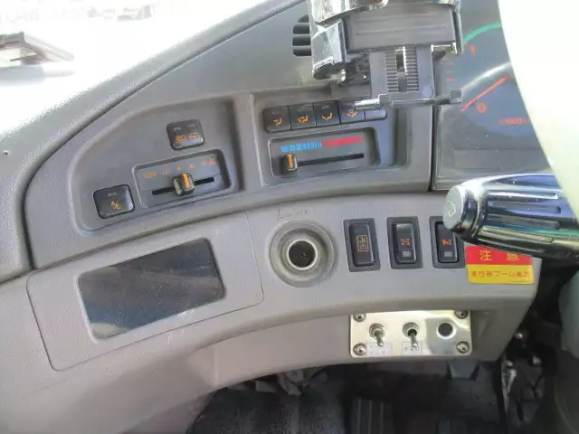 平成08年10月中古大型日野プロフィアの画像44