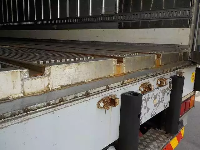 平成28年09月中古大型冷凍バン・ウィングいすゞいすゞの画像16