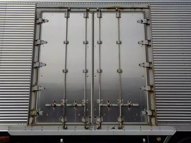 平成28年09月中古大型冷凍バン・ウィングいすゞいすゞの画像7