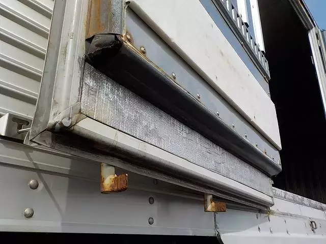 平成28年09月中古大型冷凍バン・ウィングいすゞいすゞの画像9