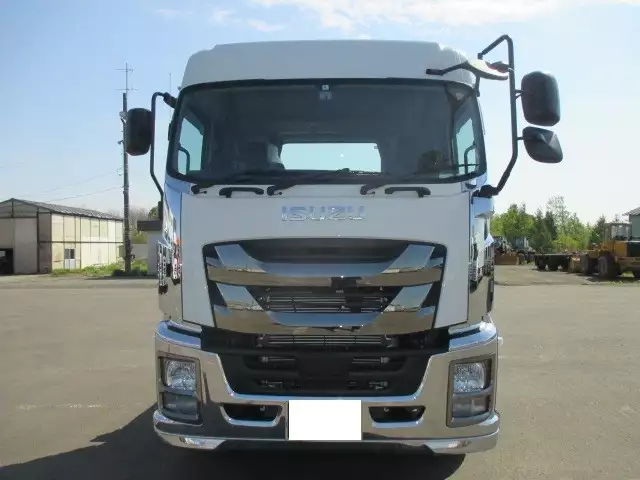 平成30年04月中古大型トラクタヘッドいすゞギガの画像2