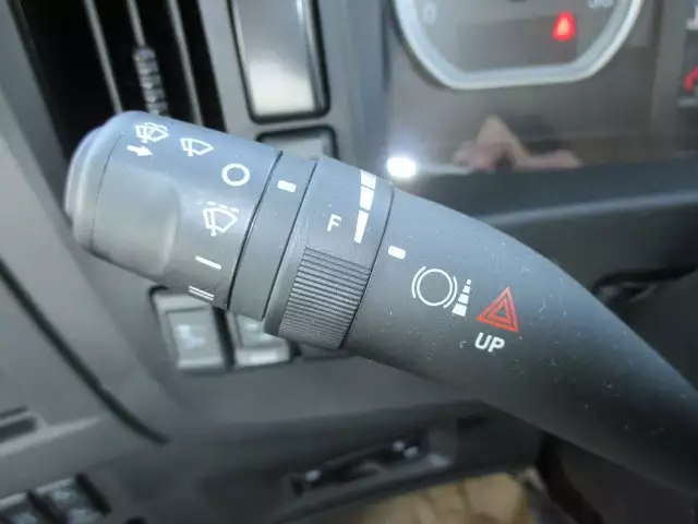 平成30年04月中古大型トラクタヘッドいすゞギガの画像17