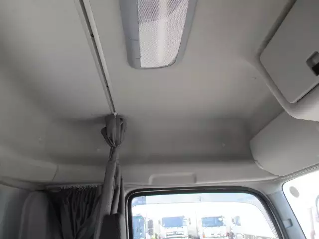 平成30年04月中古大型トラクタヘッドいすゞギガの画像20