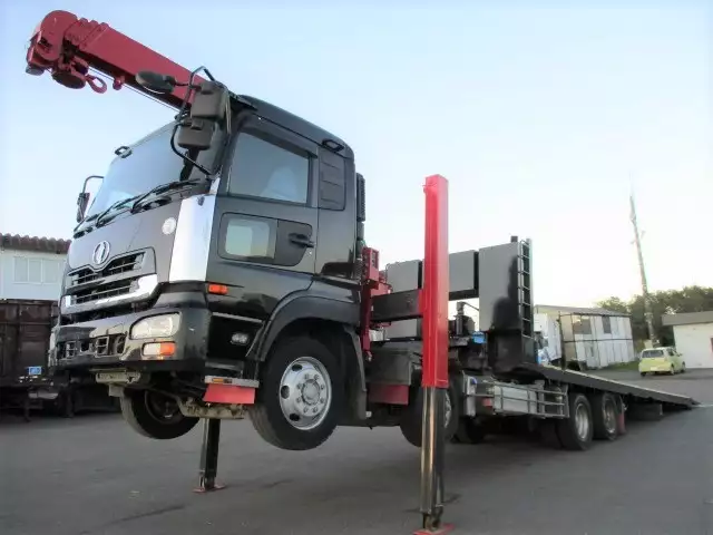 平成22年03月中古大型日産UDクオンの画像1