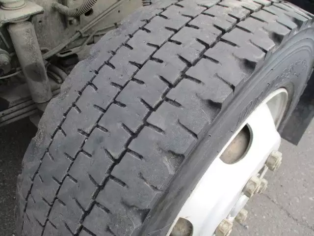 平成22年03月中古大型日産UDクオンの画像12