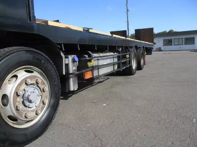 平成22年03月中古大型日産UDクオンの画像36